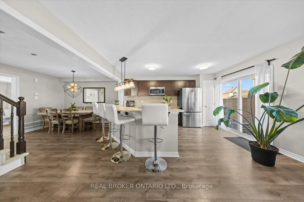 504 Broadleaf Street