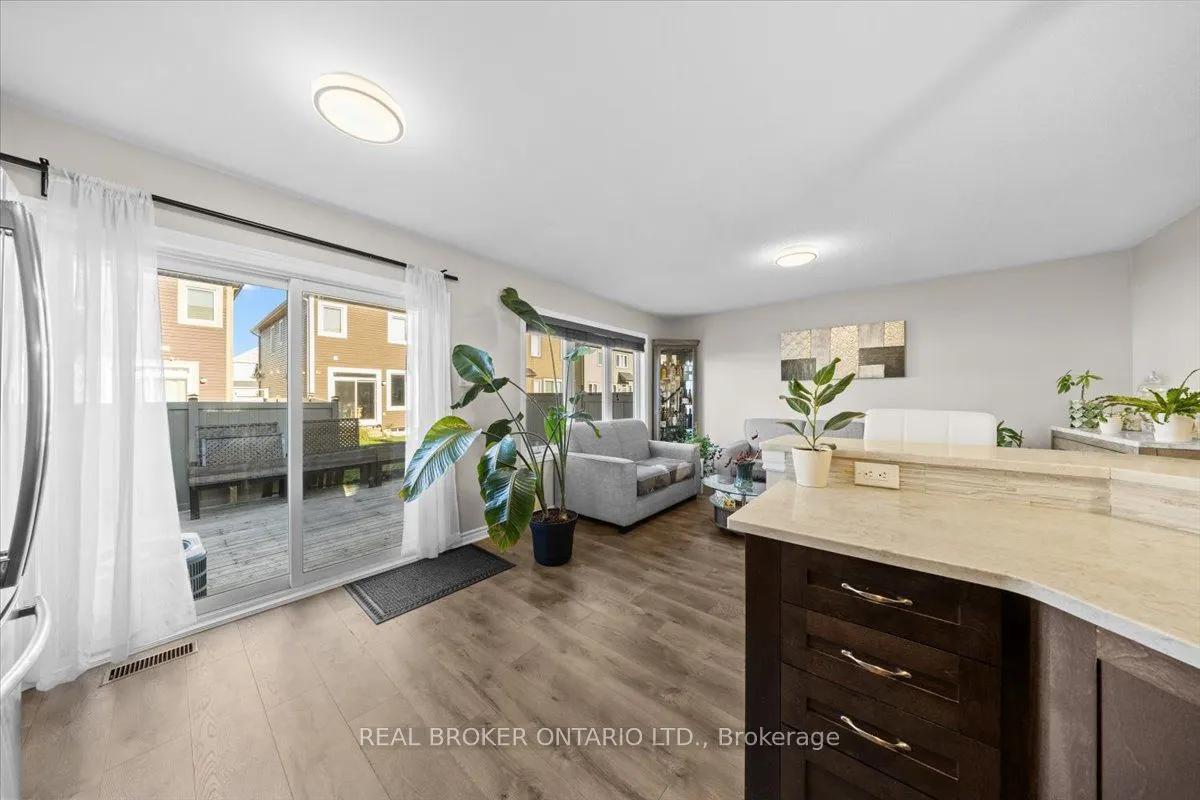 504 Broadleaf Street