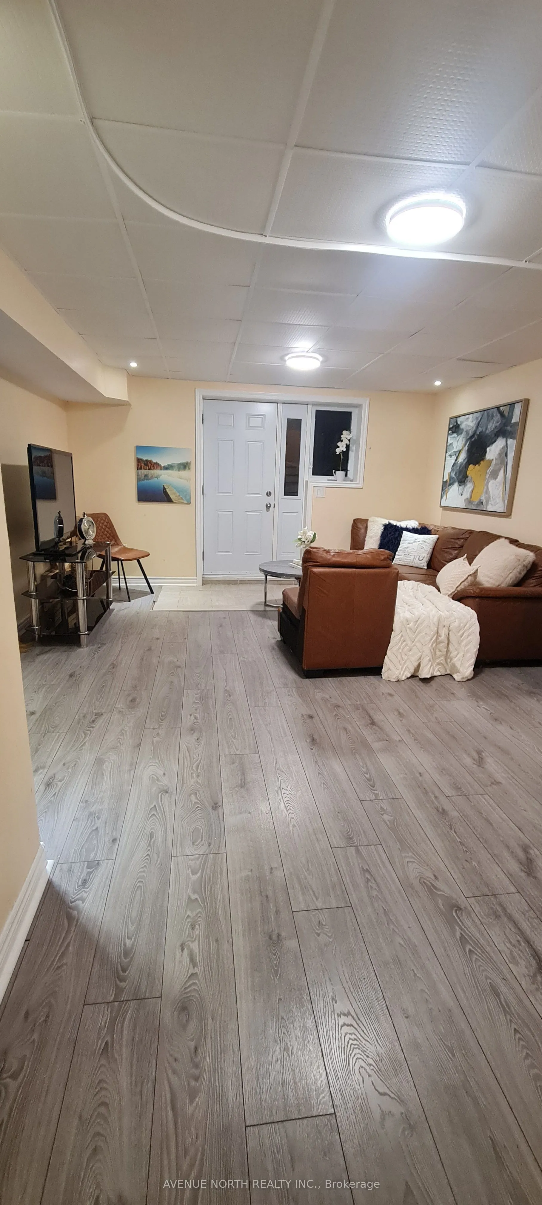 339 Sugar Pine Crescent, #B