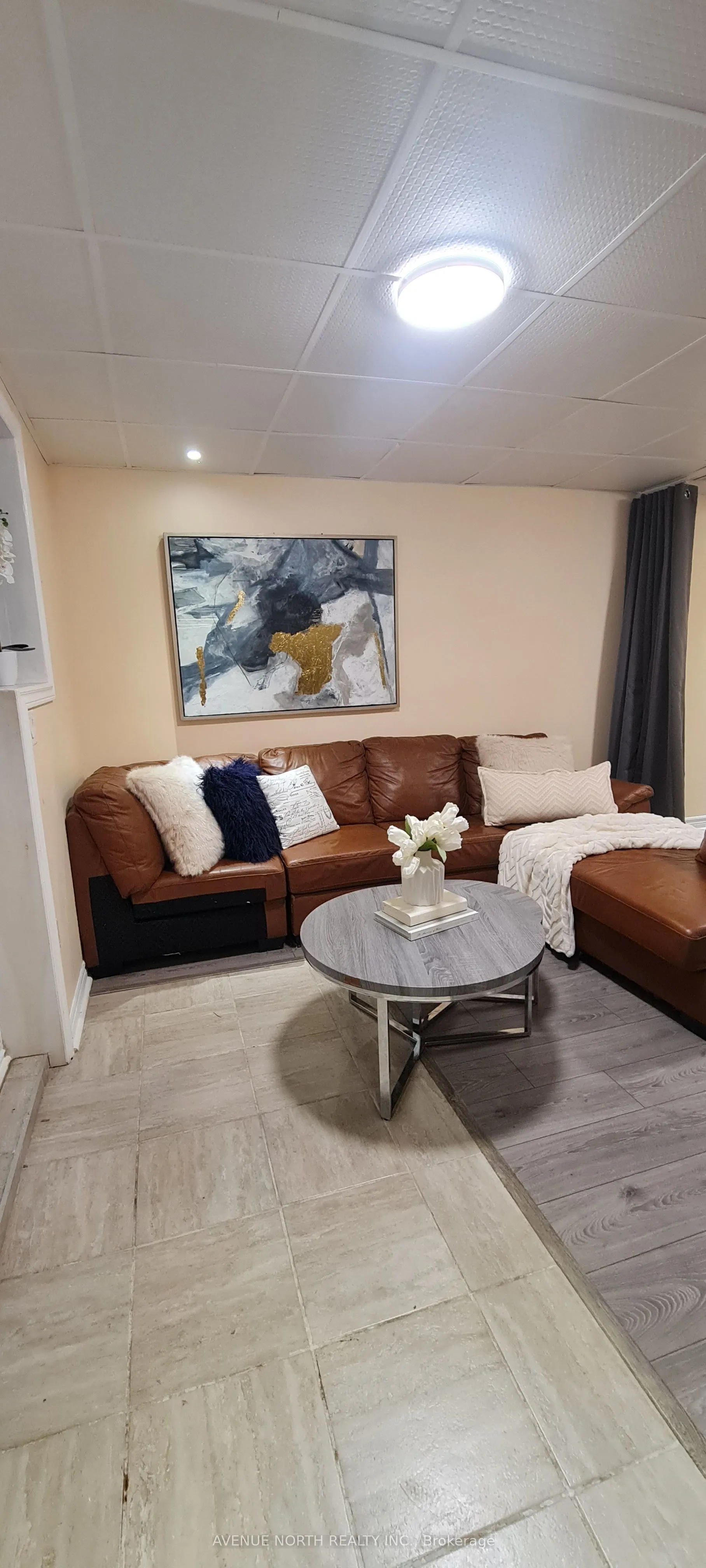 339 Sugar Pine Crescent, #B