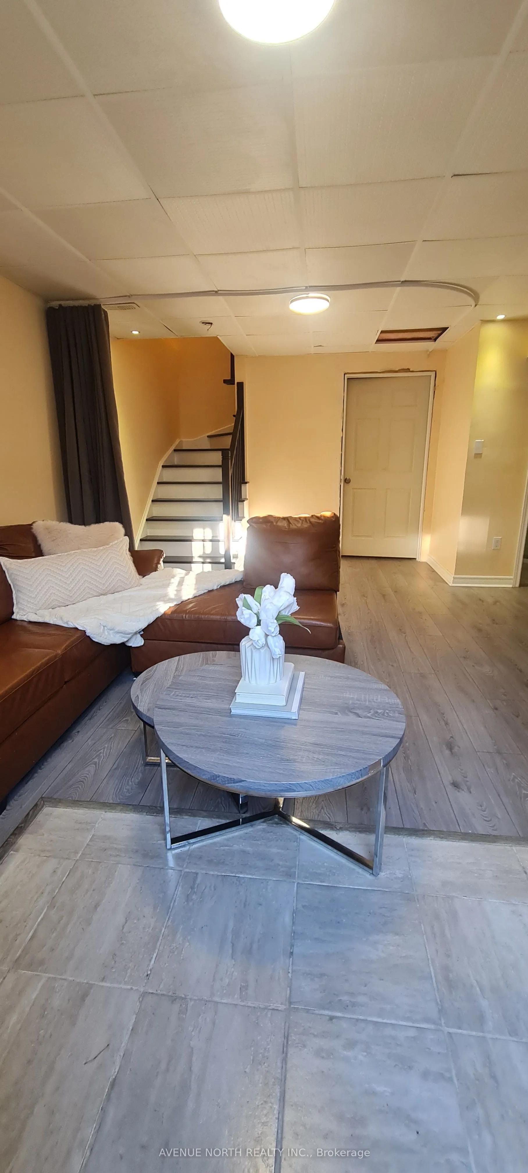 339 Sugar Pine Crescent, #B