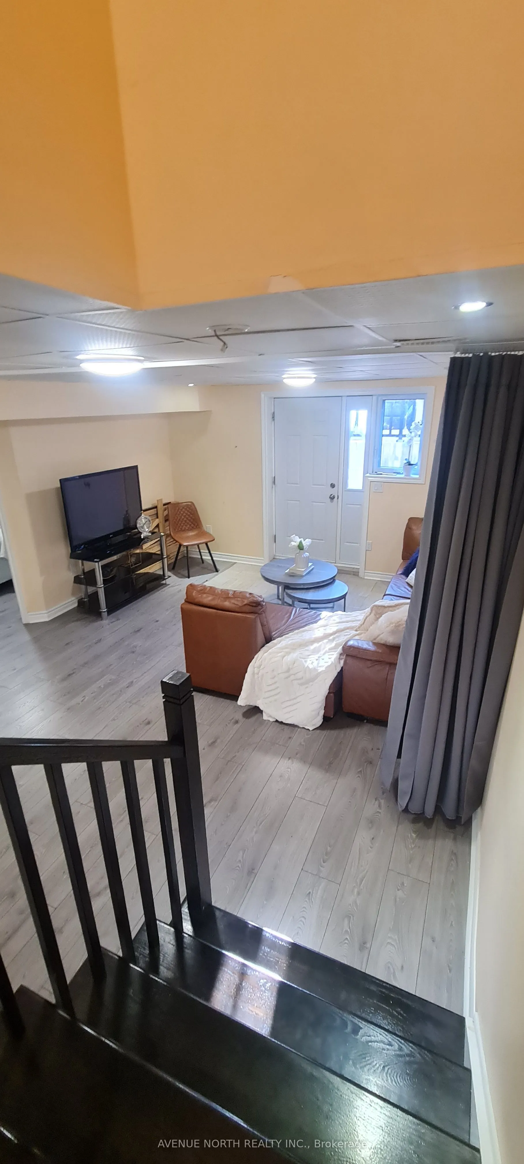 339 Sugar Pine Crescent, #B