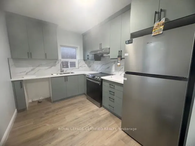 194 Samuels Street, #Main Floor