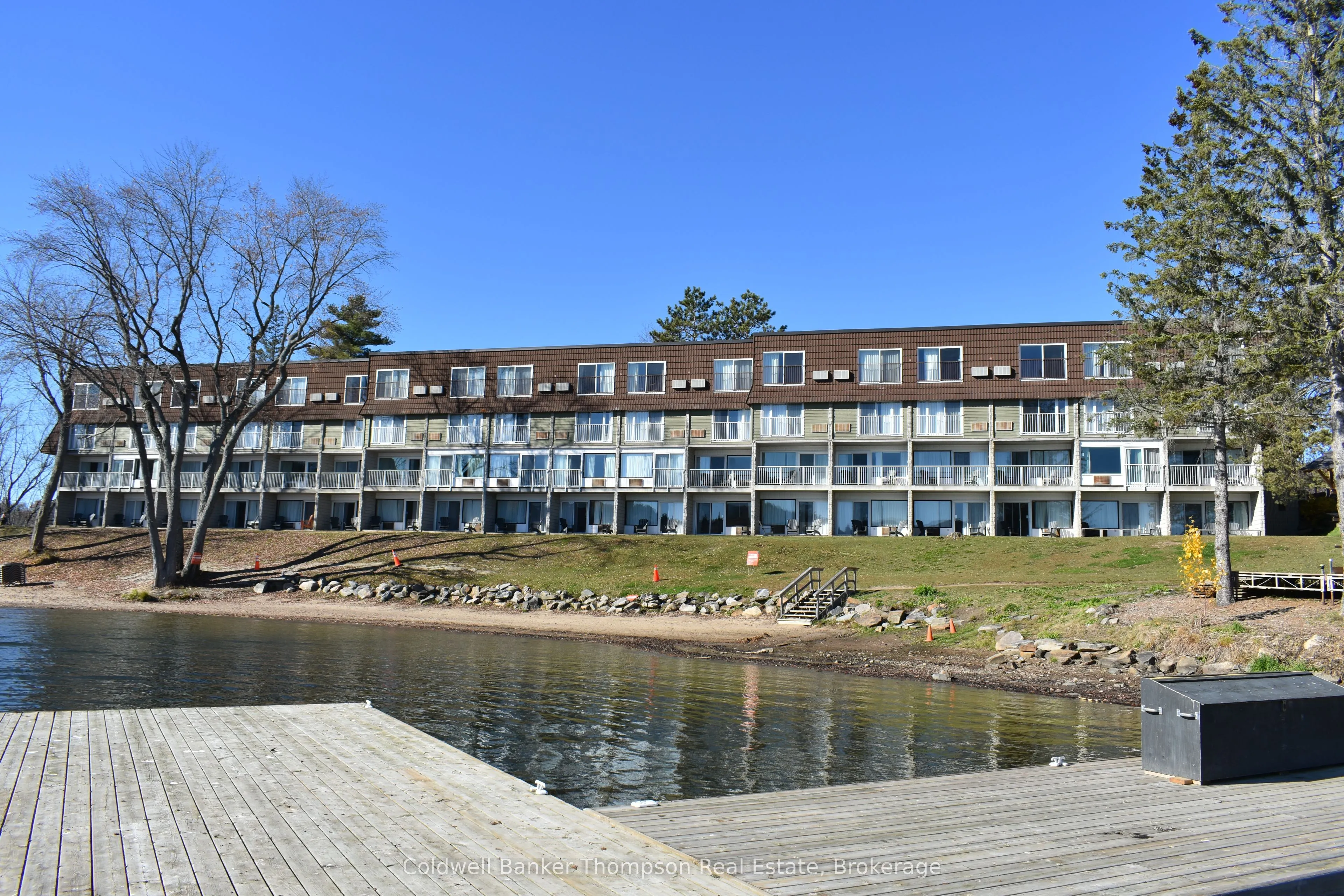 312 - Bayshore Deerhurst Drive, #312