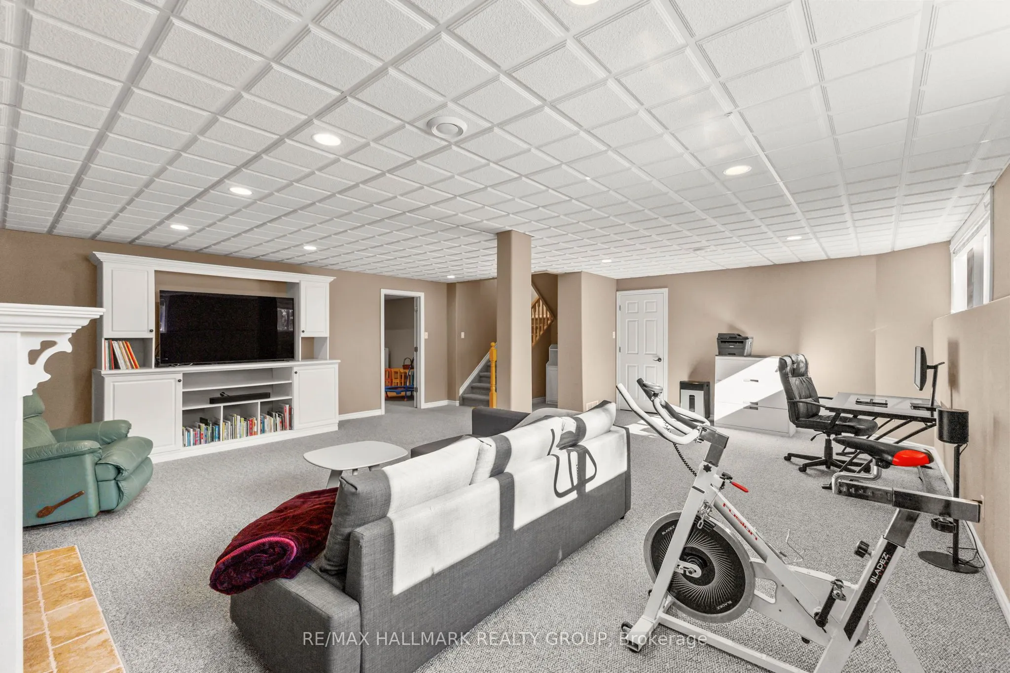 2605 Pierrette Drive