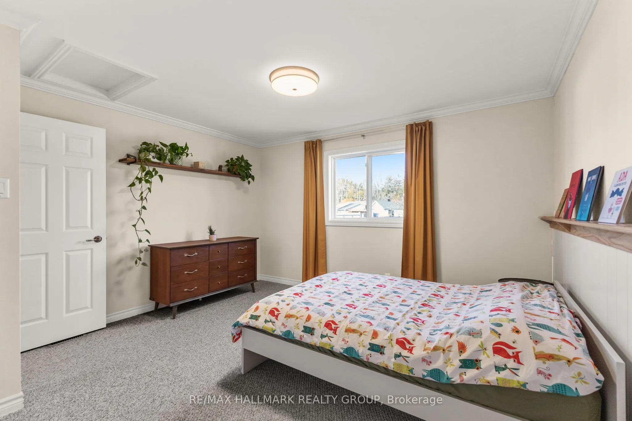 2605 Pierrette Drive