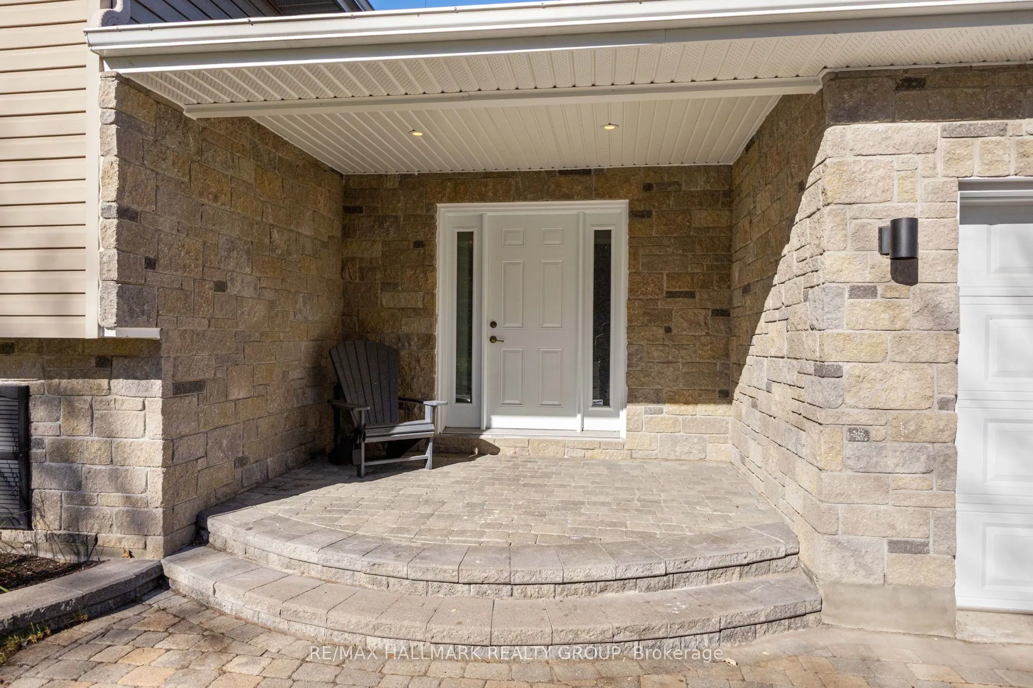 2605 Pierrette Drive