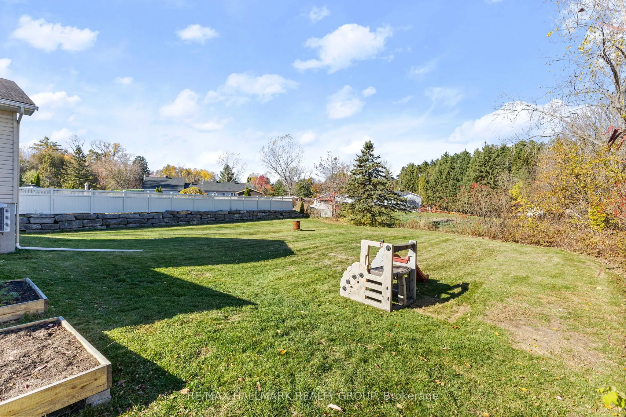 2605 Pierrette Drive