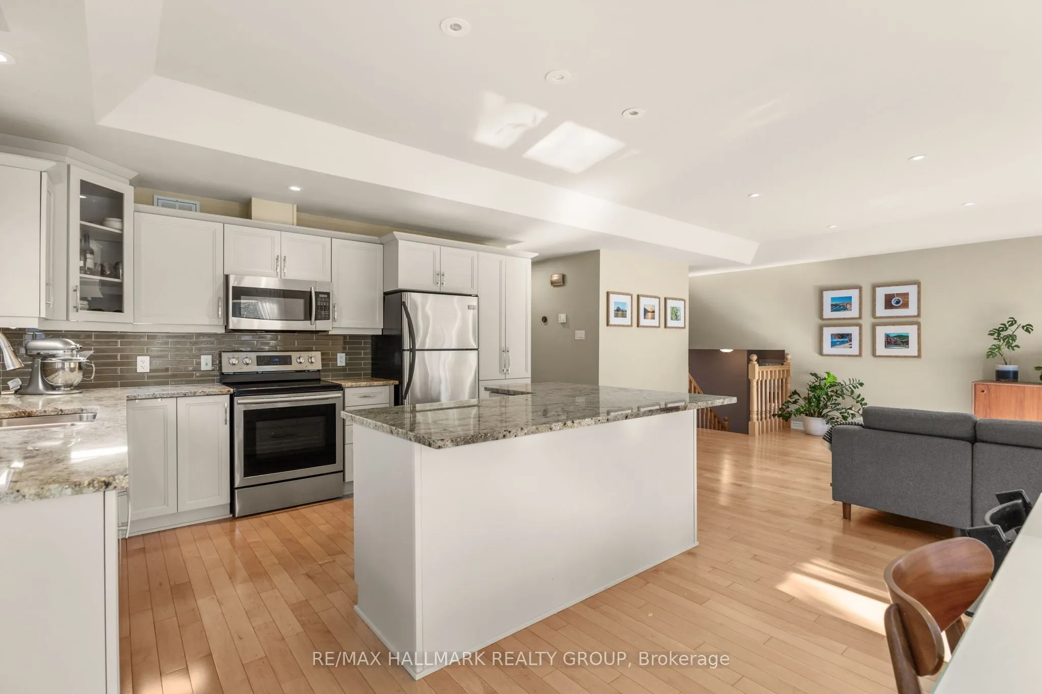 2605 Pierrette Drive