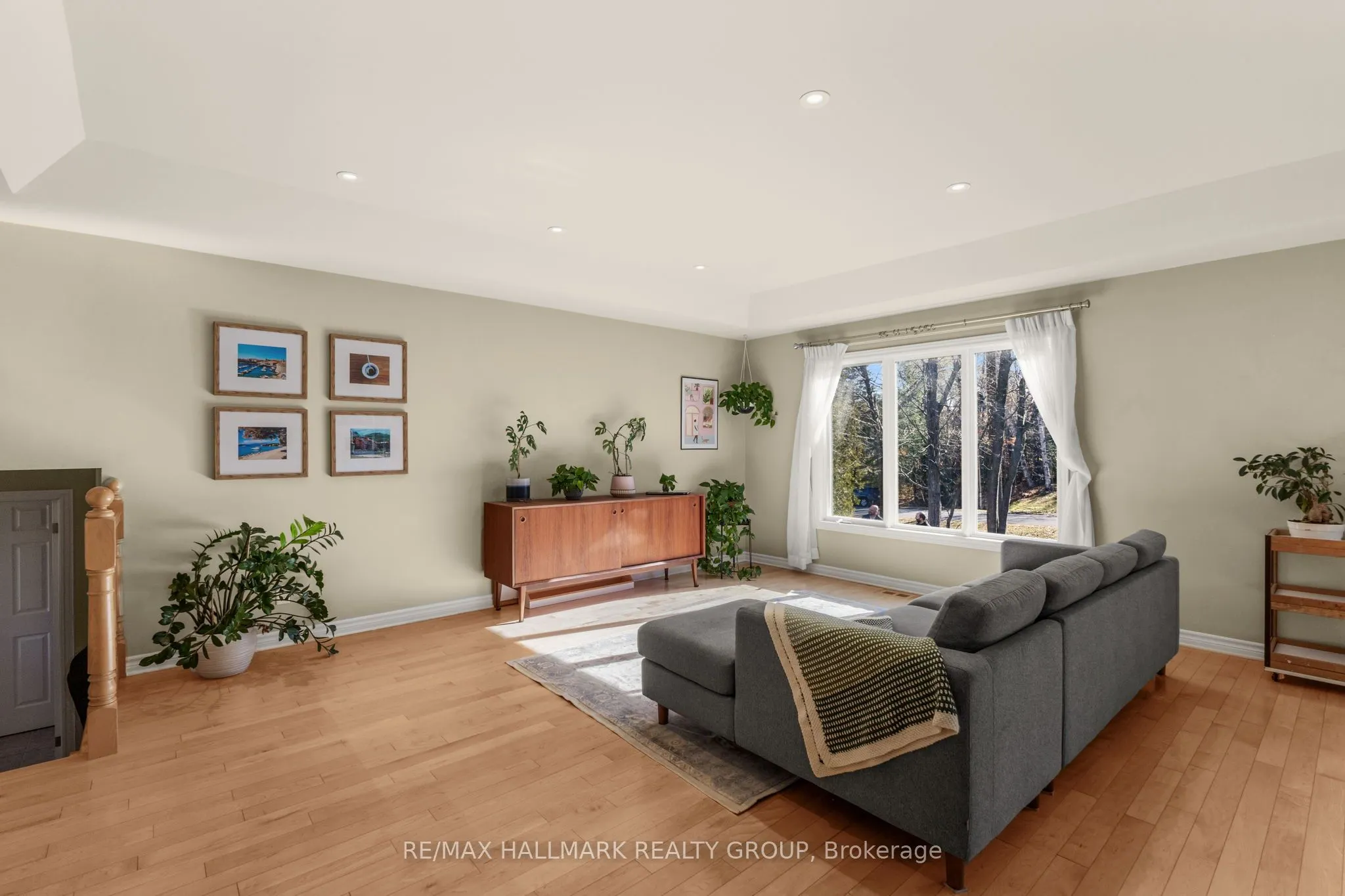 2605 Pierrette Drive