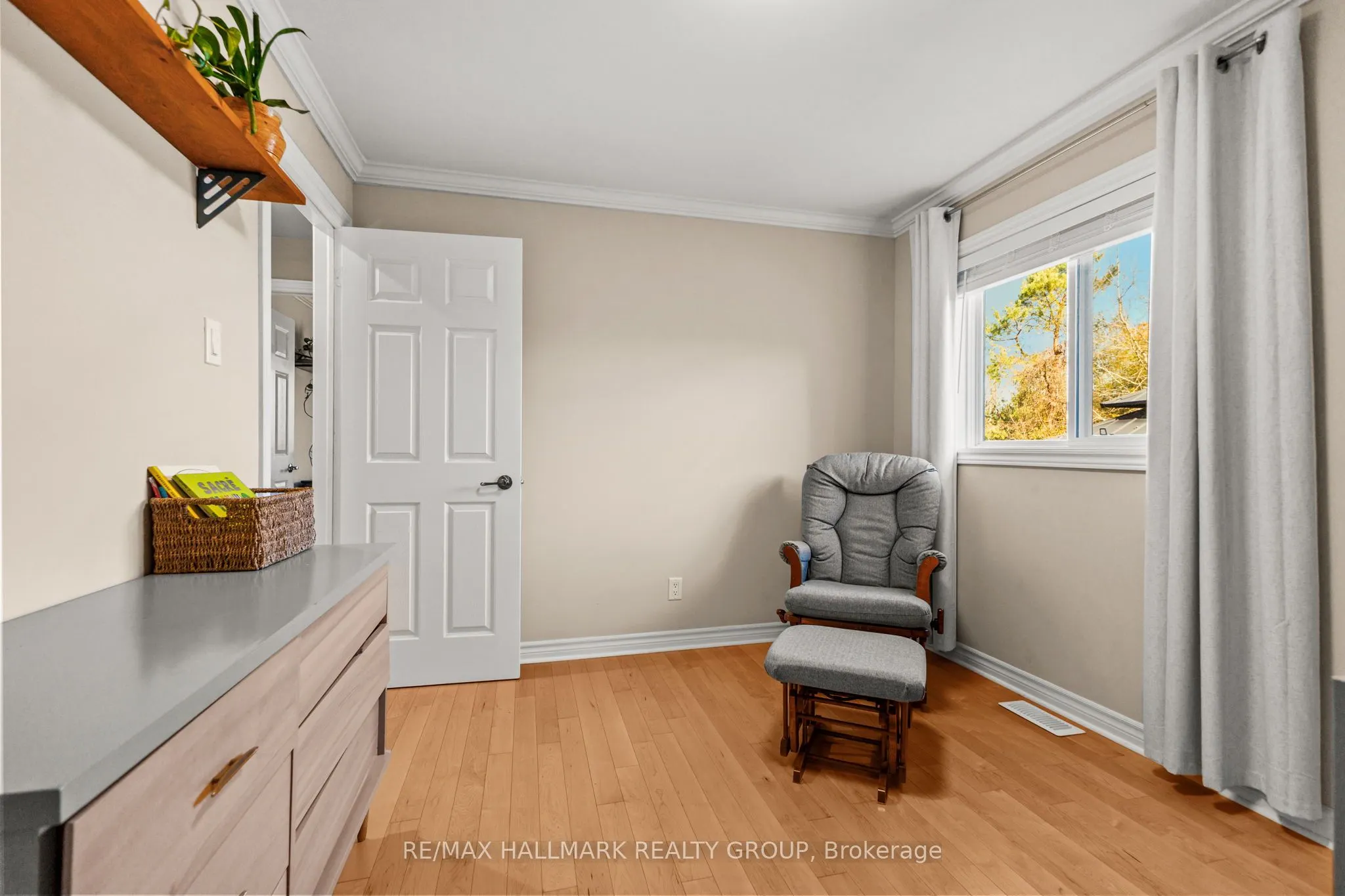 2605 Pierrette Drive