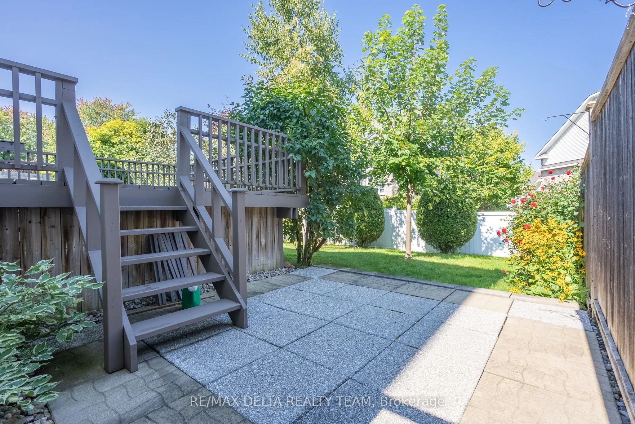 6565 DES CHOUETTES Lane