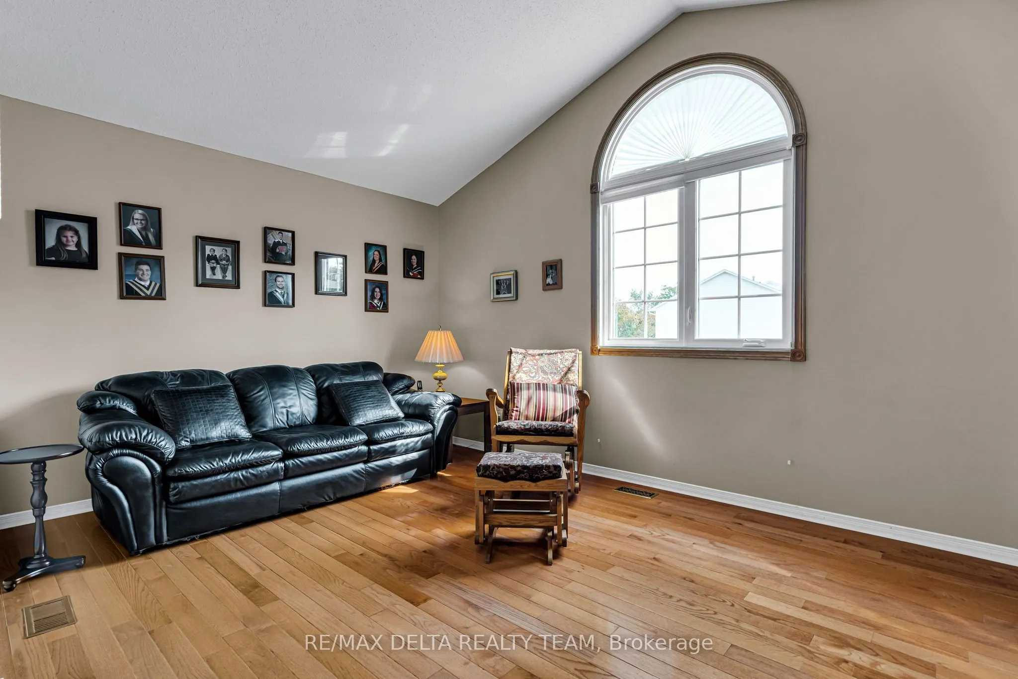 6565 DES CHOUETTES Lane