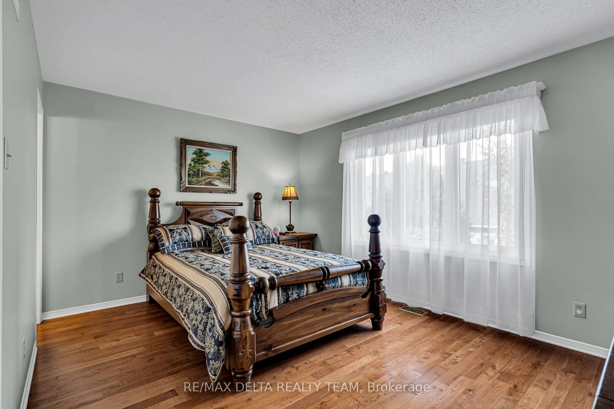 6565 DES CHOUETTES Lane