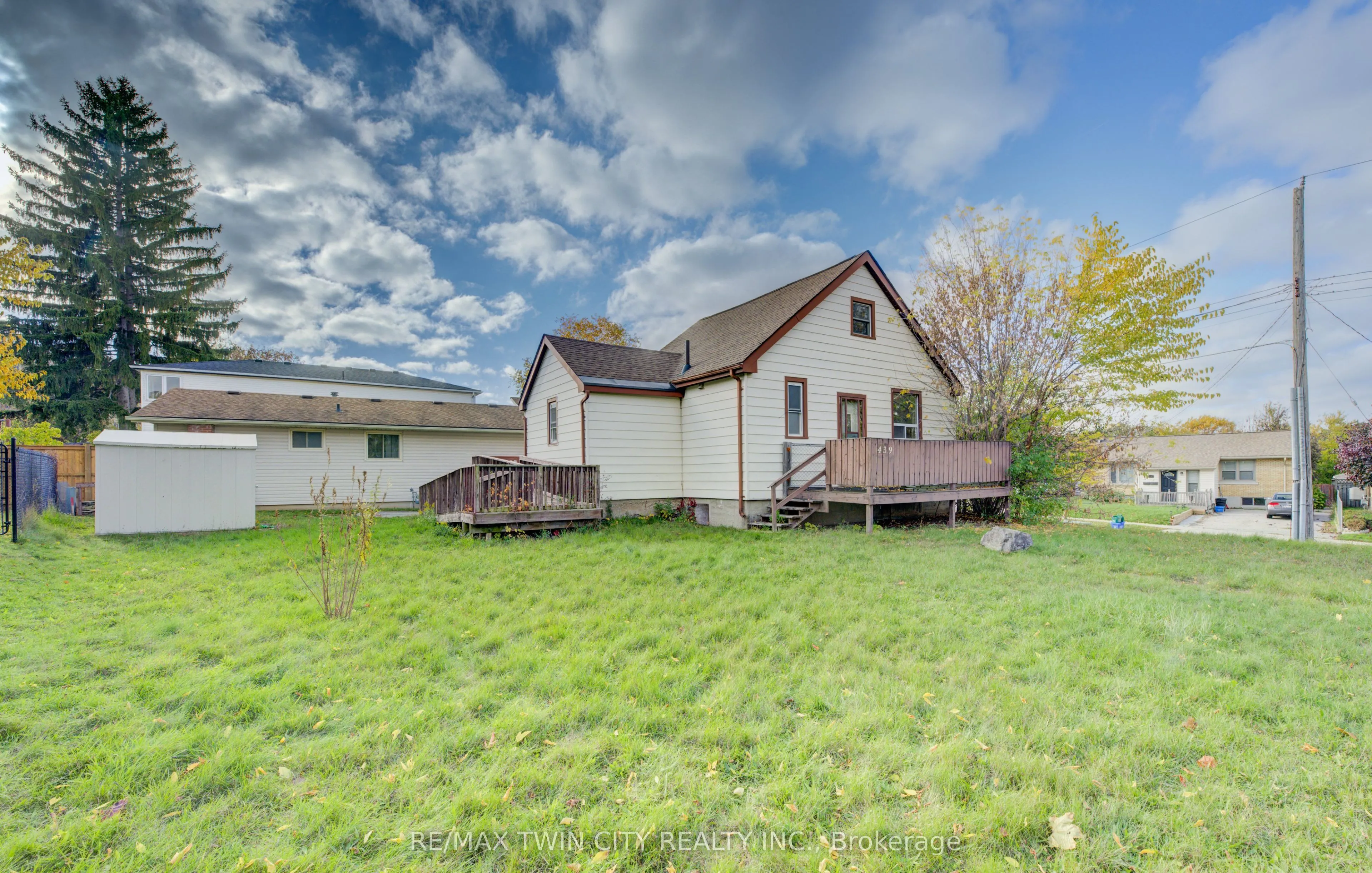 439 ALICE Avenue
