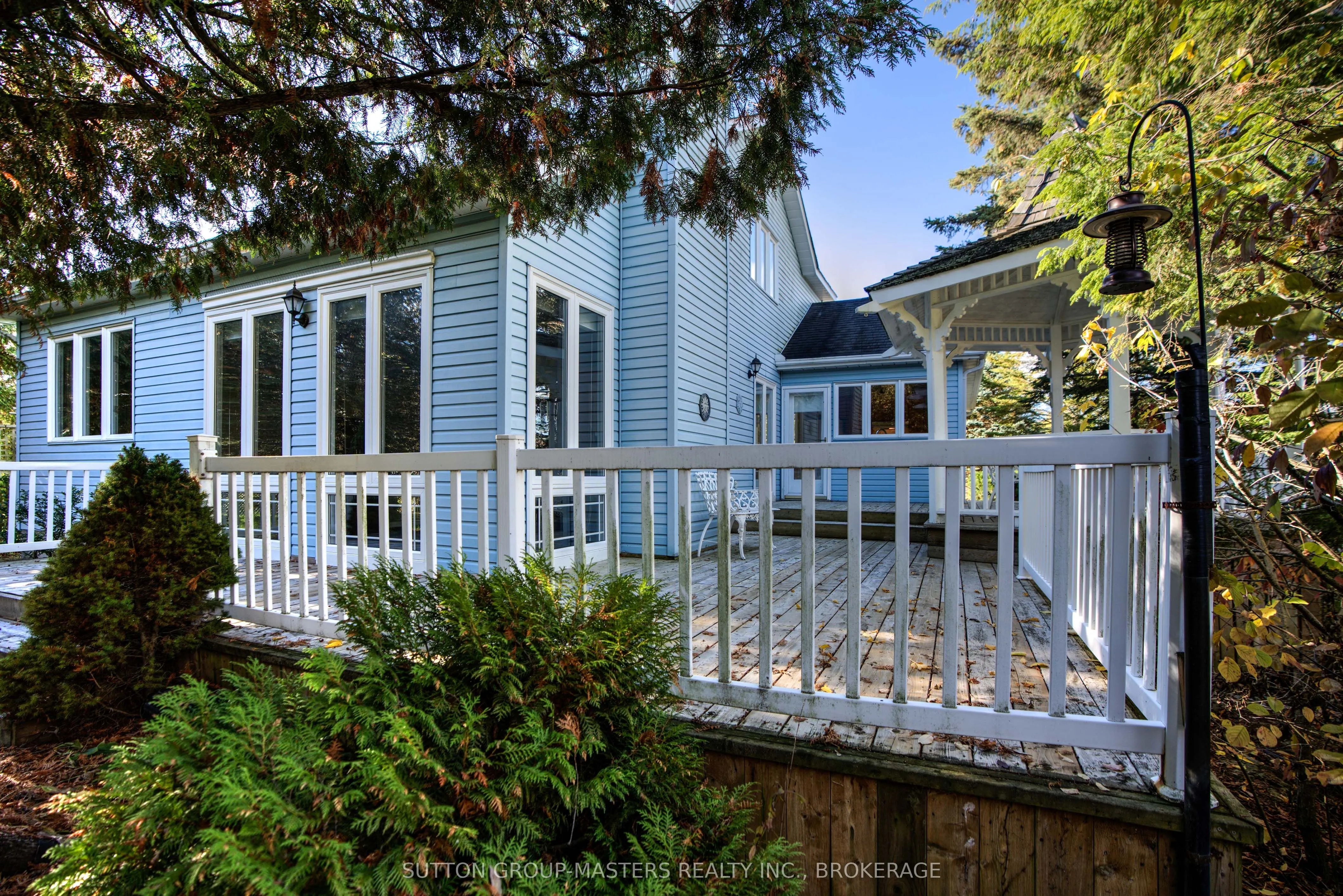 17 Country Club Drive, #Country Cl