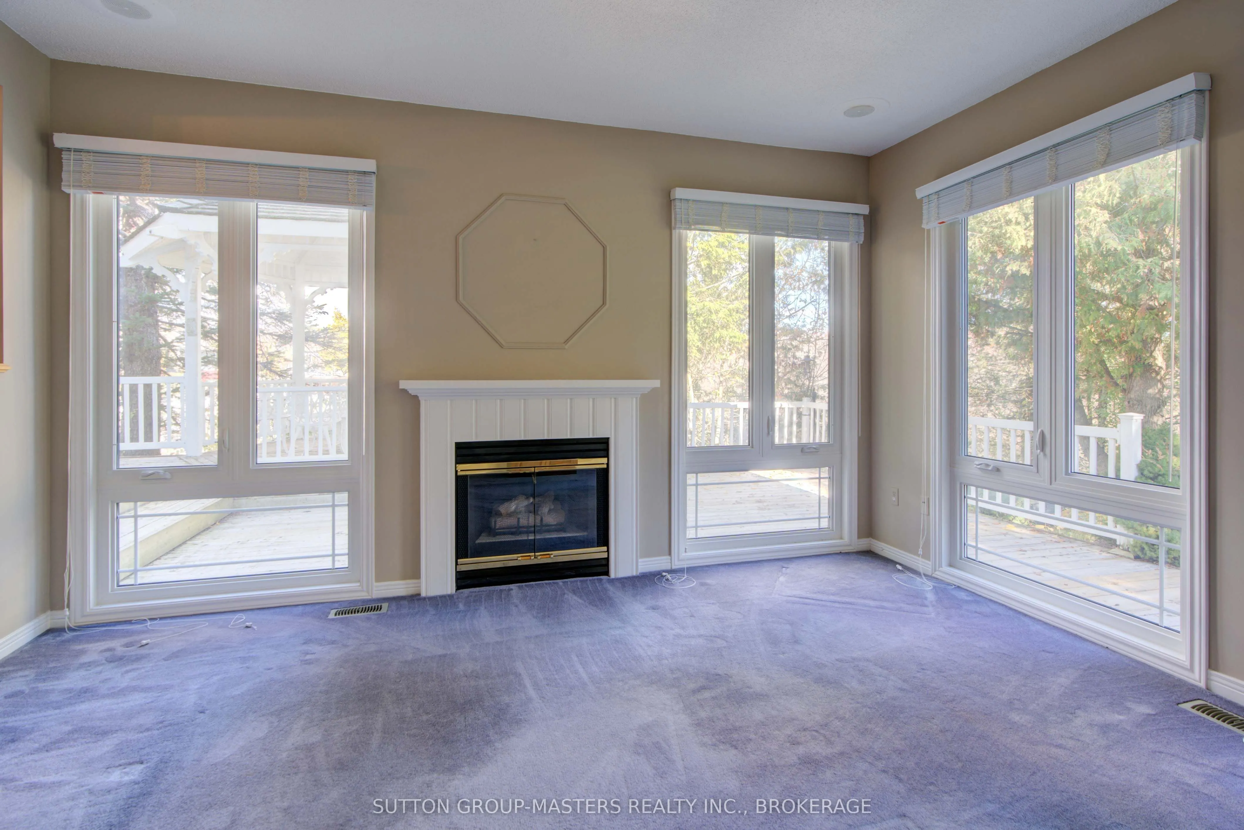 17 Country Club Drive, #Country Cl