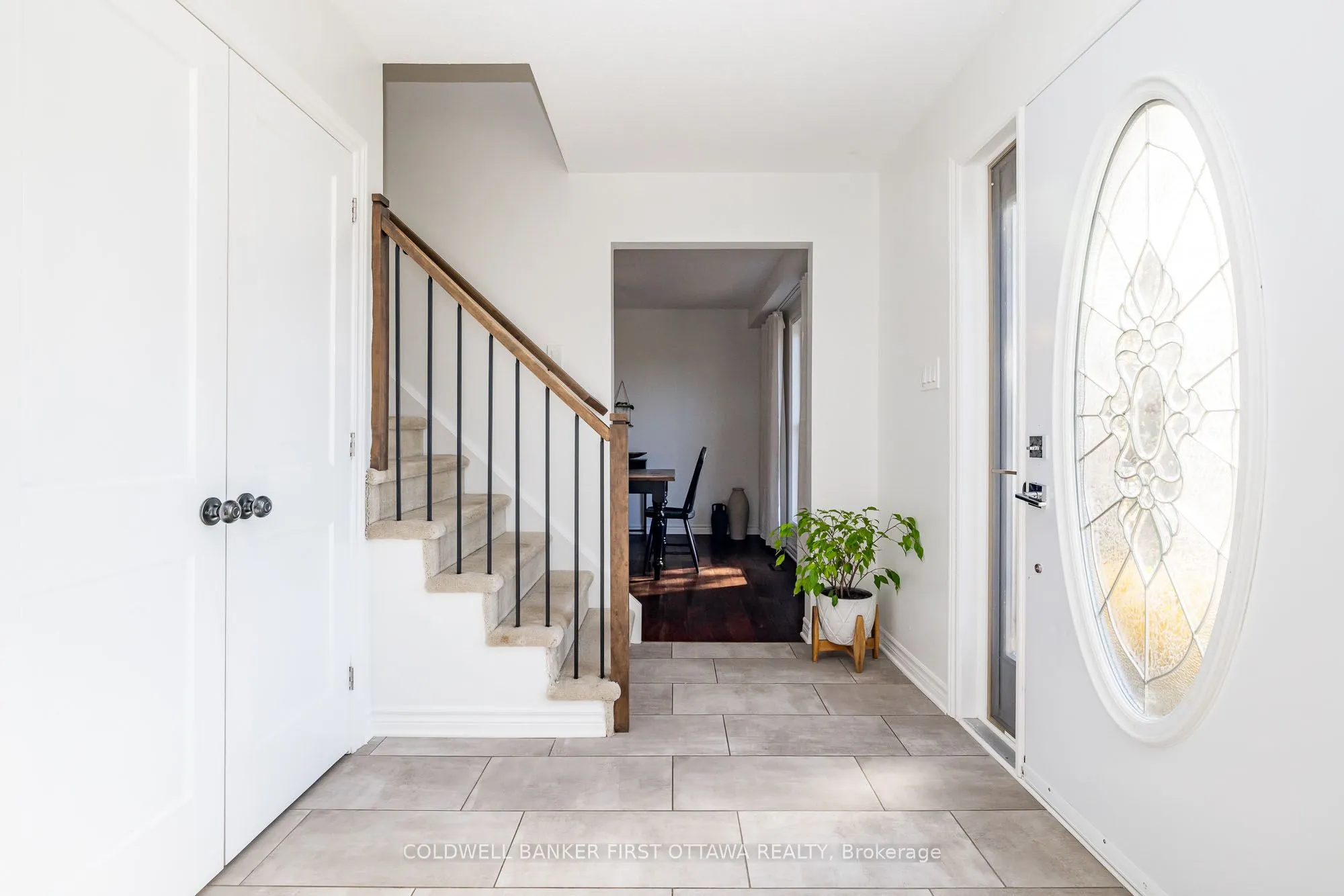 100 MANION HEIGHTS Crescent