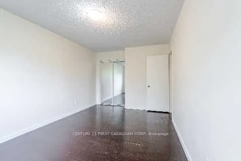 360 Homestead Court, #8