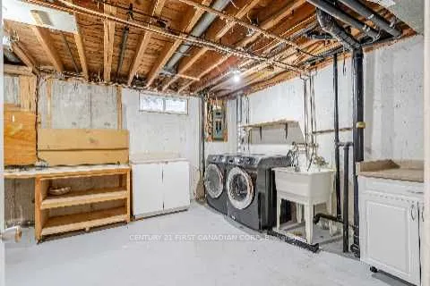 360 Homestead Court, #8