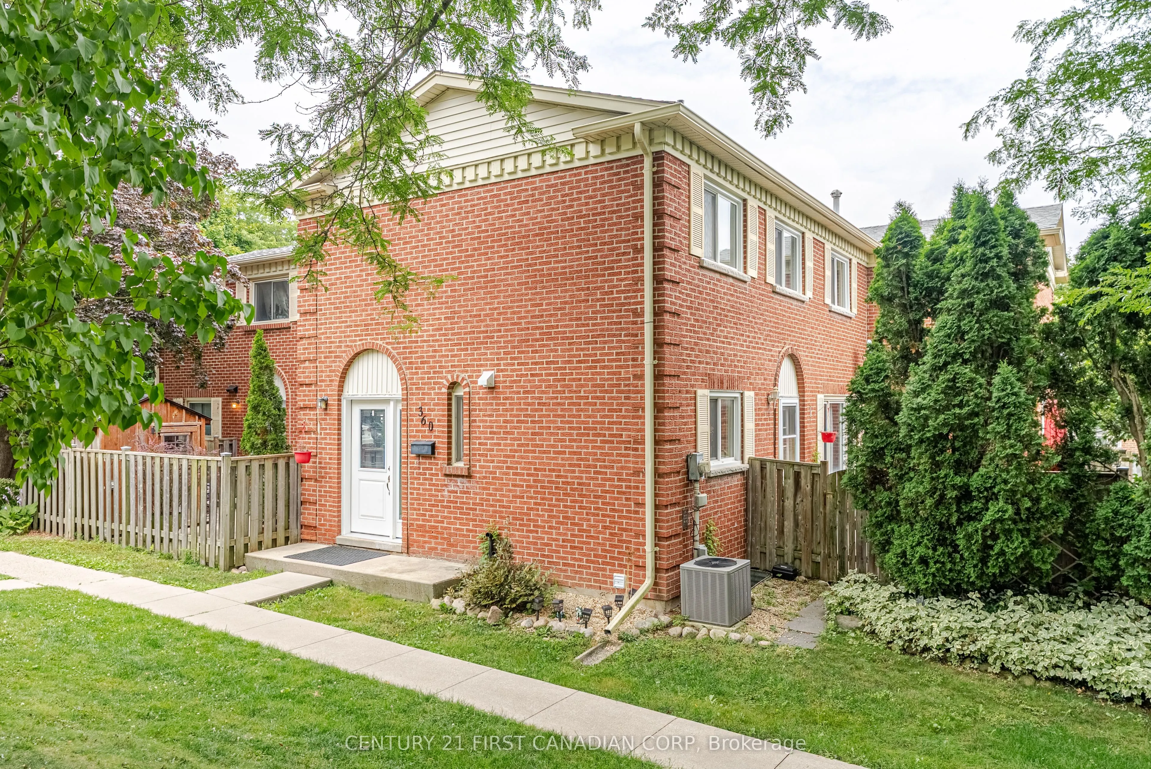 360 Homestead Court, #8