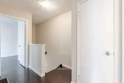 360 Homestead Court, #8