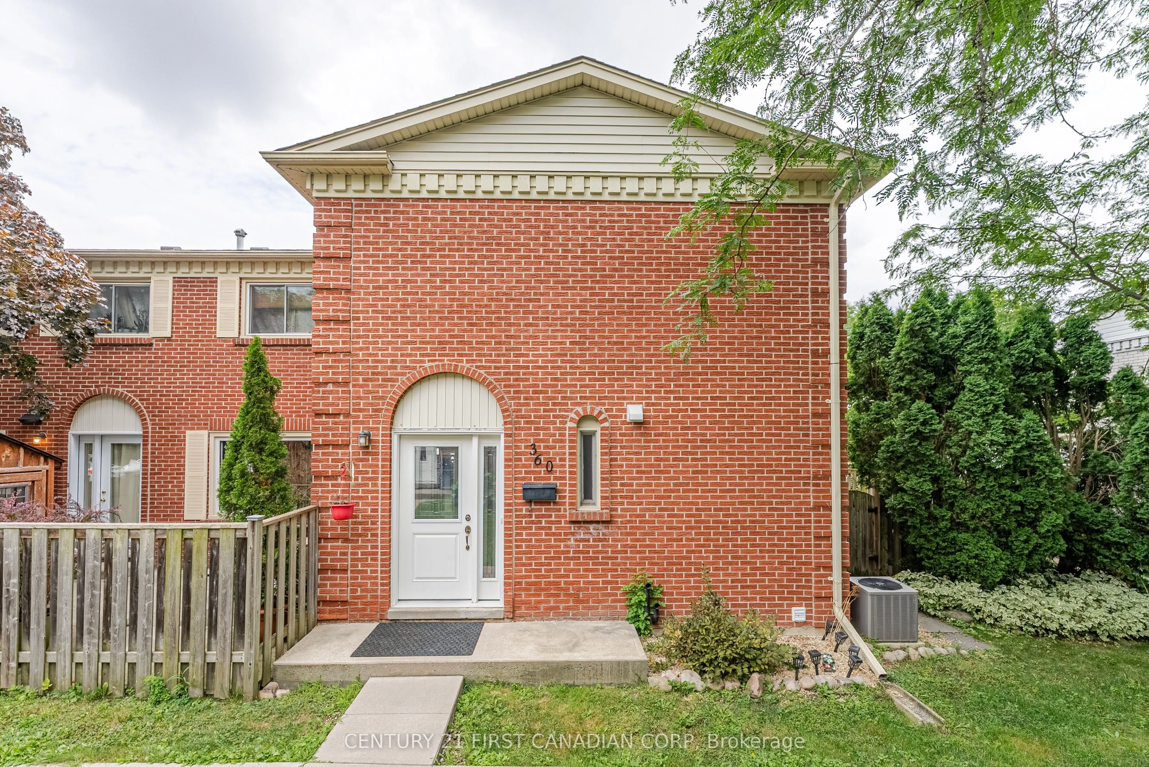 360 Homestead Court, #8