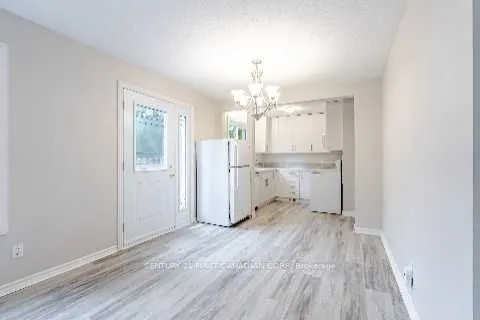 360 Homestead Court, #8