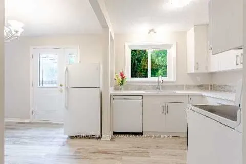 360 Homestead Court, #8