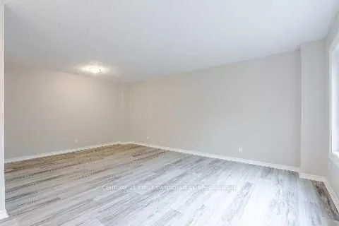 360 Homestead Court, #8