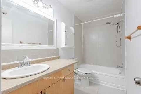 360 Homestead Court, #8