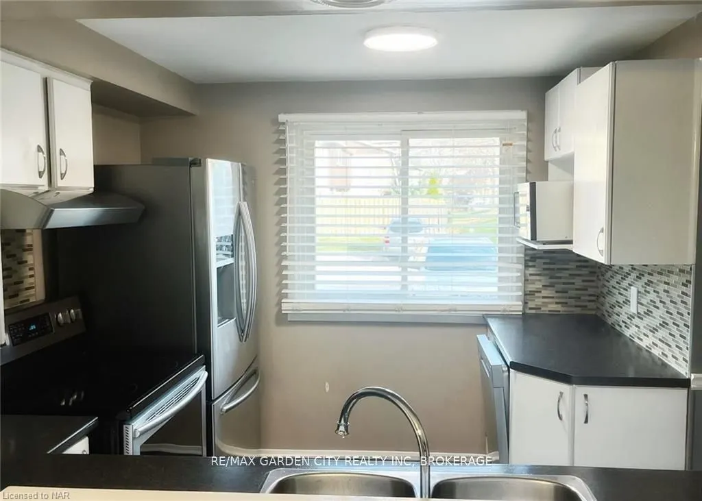 50 LAKESHORE Road, #53