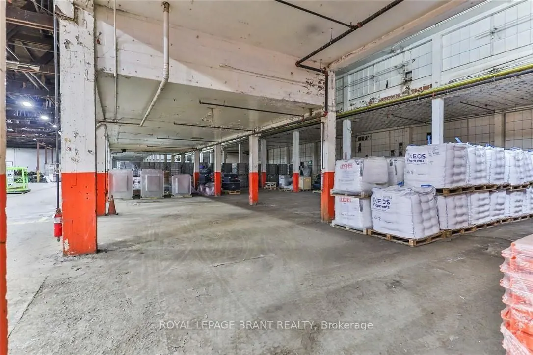 148 Mohawk Street, #B