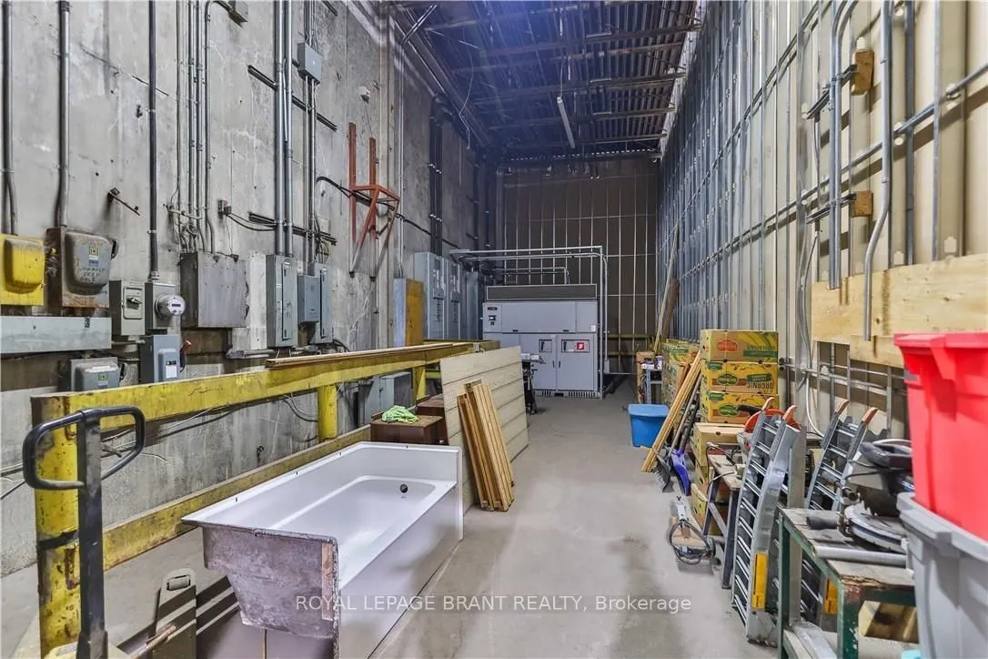 148 Mohawk Street, #B