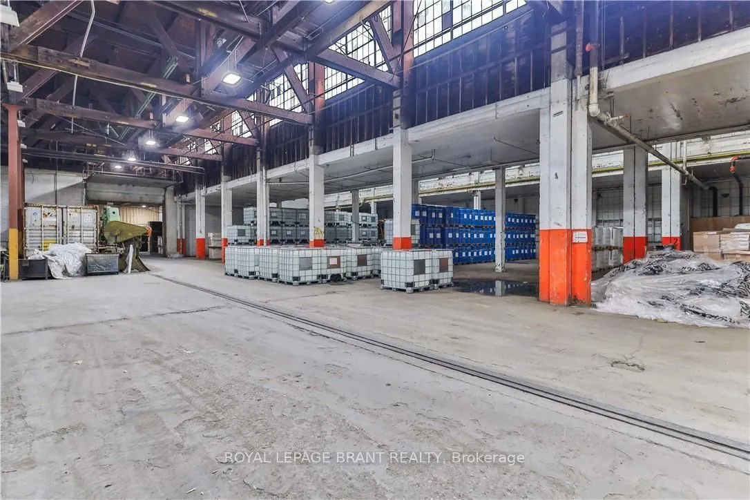 148 Mohawk Street, #B