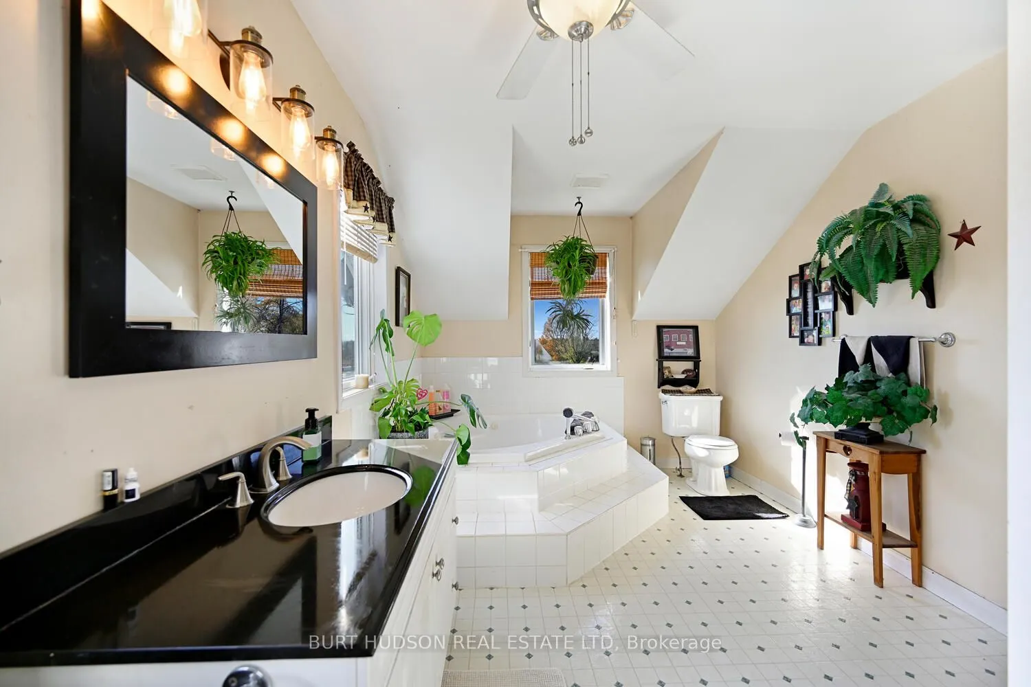 571 County Road 42 Road