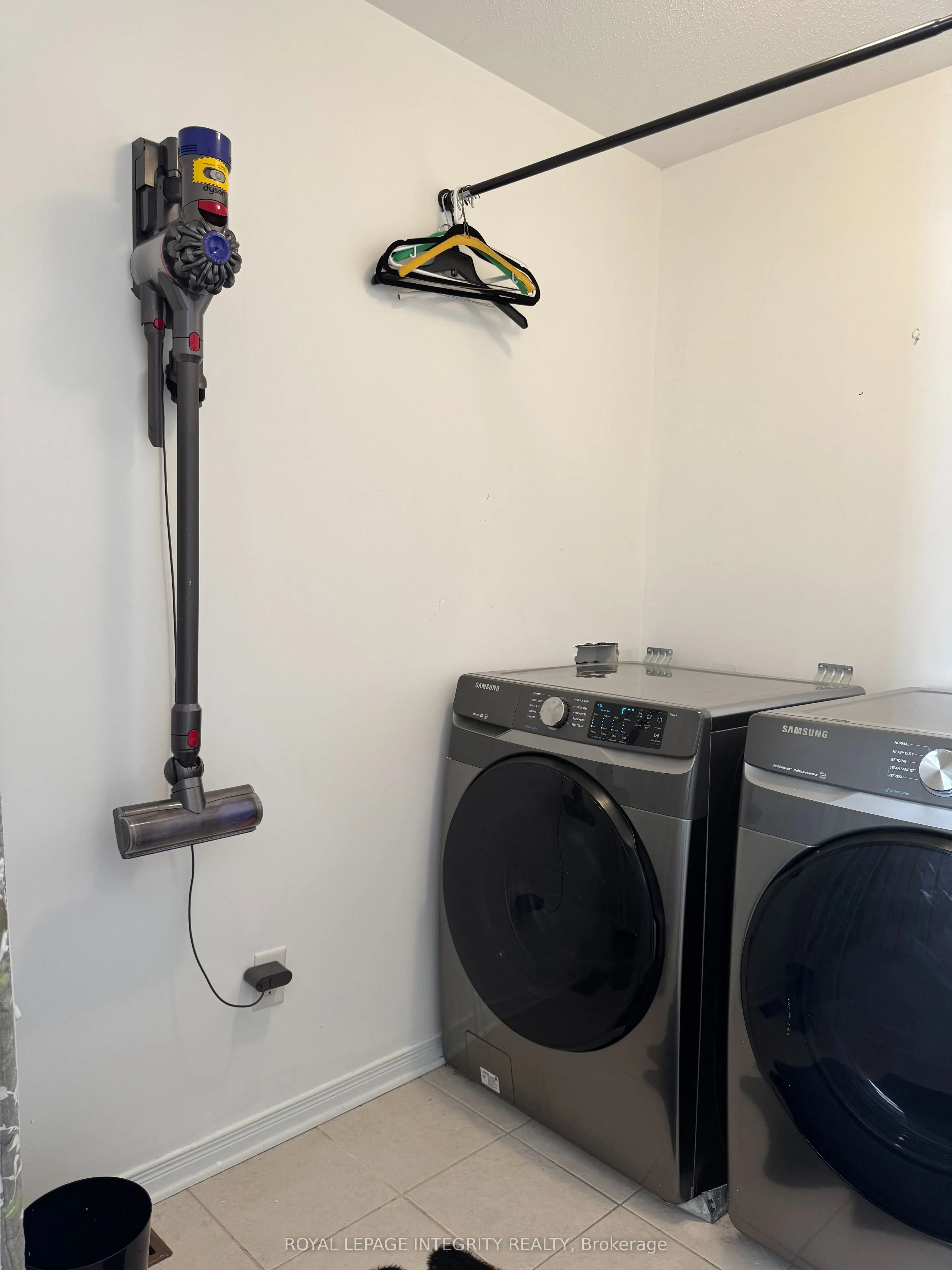 374 Wisteria Crescent