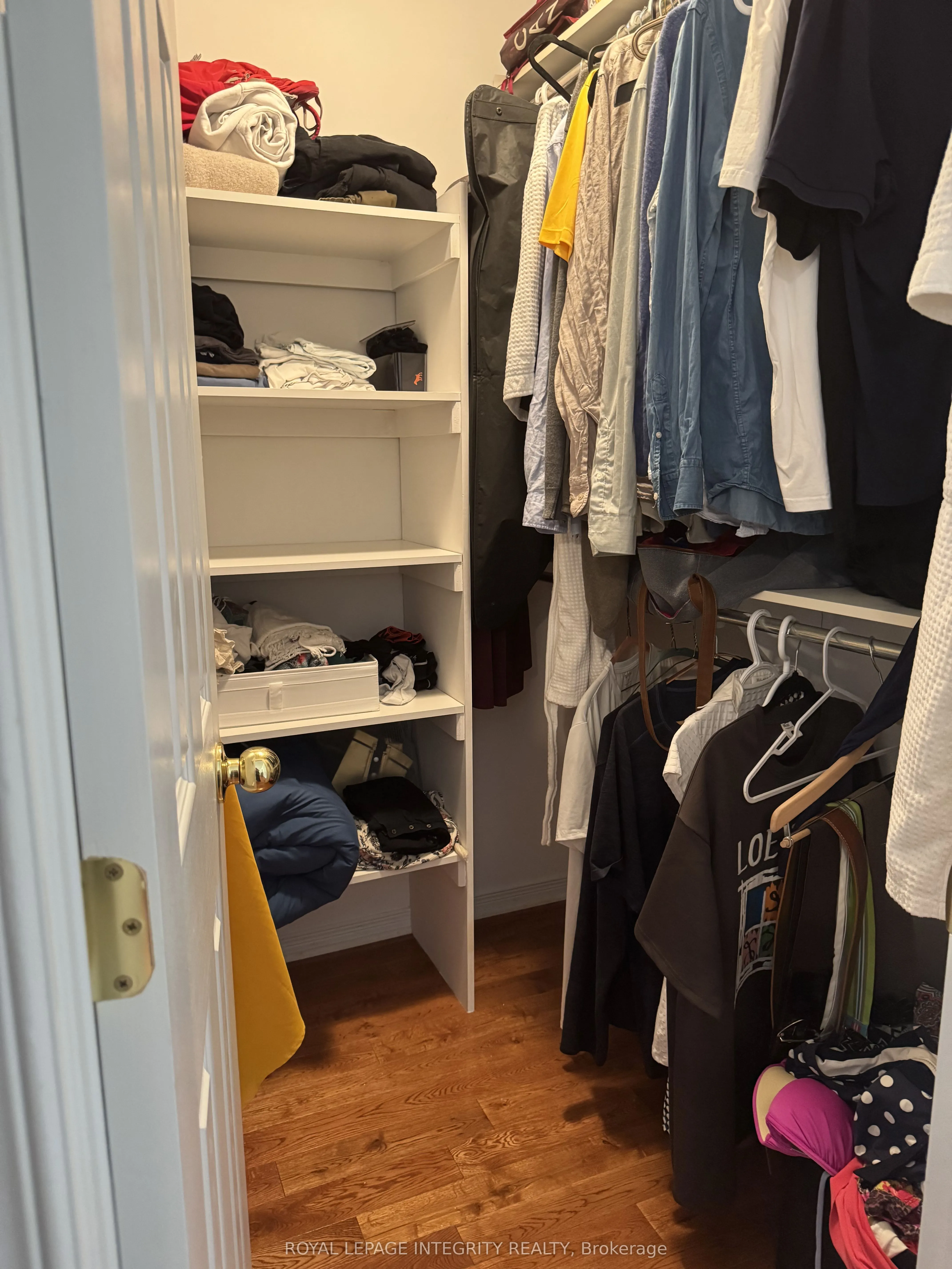 374 Wisteria Crescent