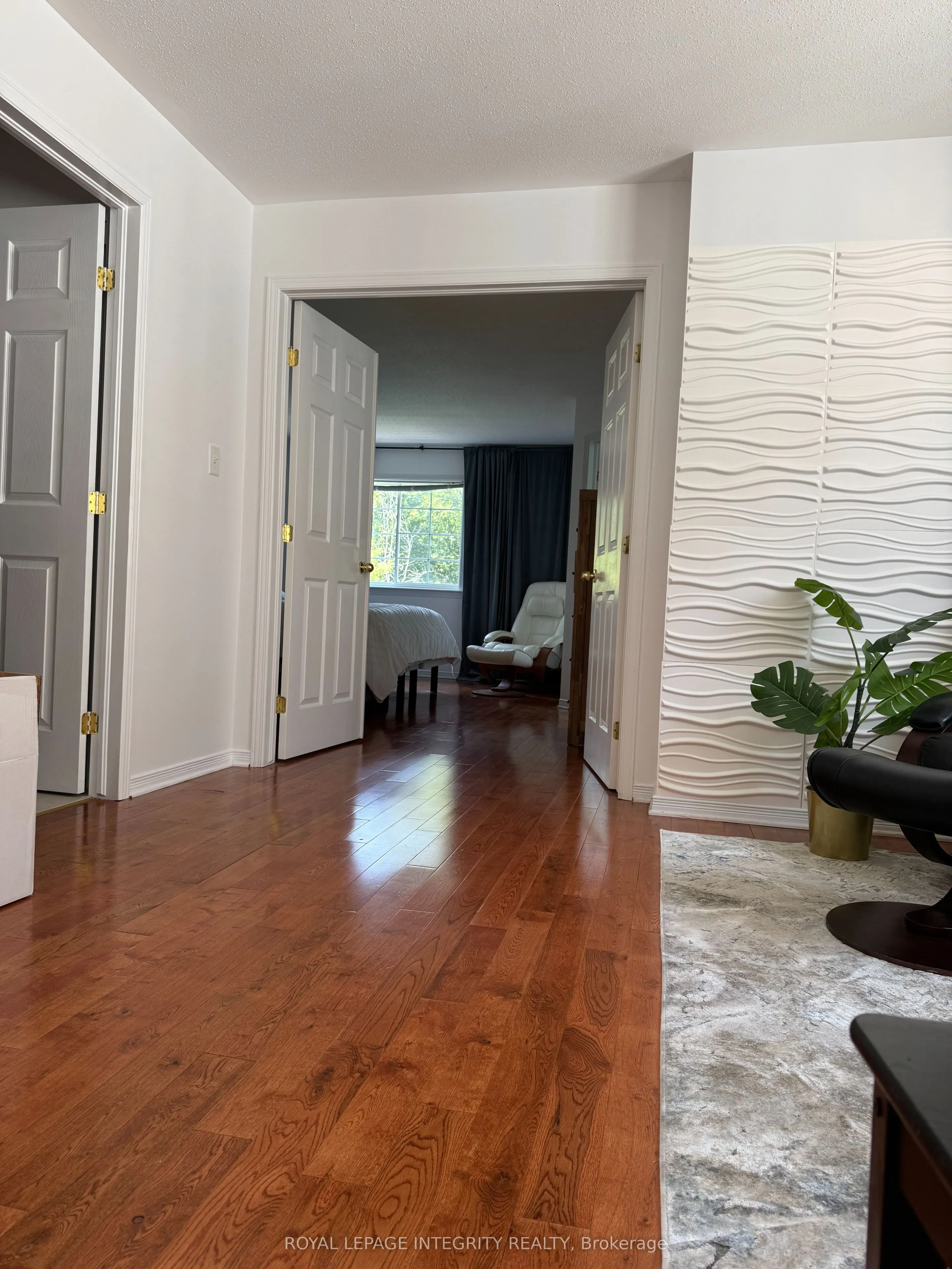 374 Wisteria Crescent