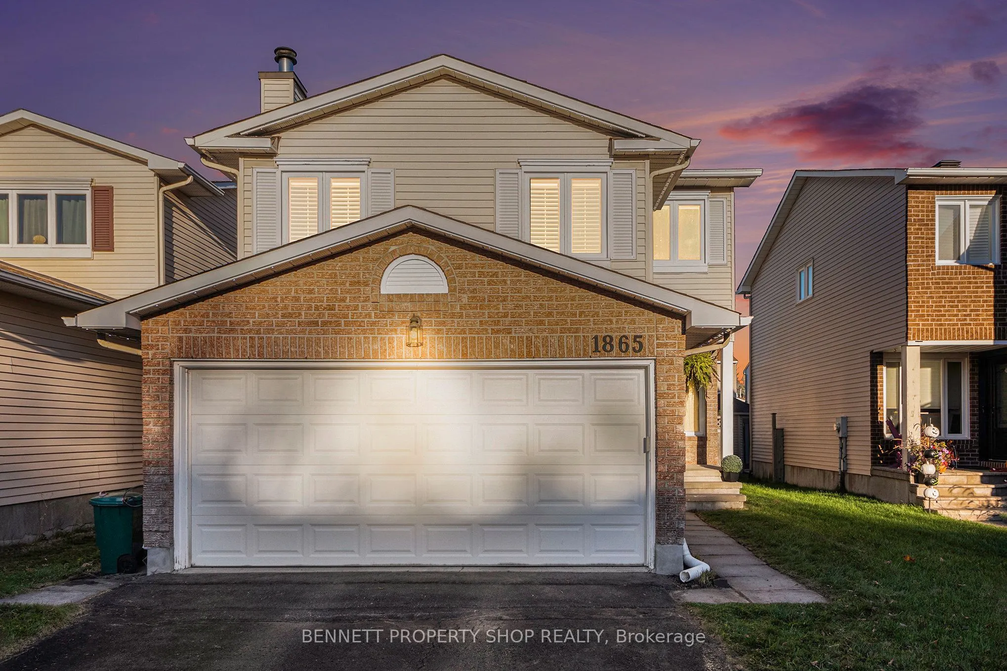 1865 Leclair Crescent