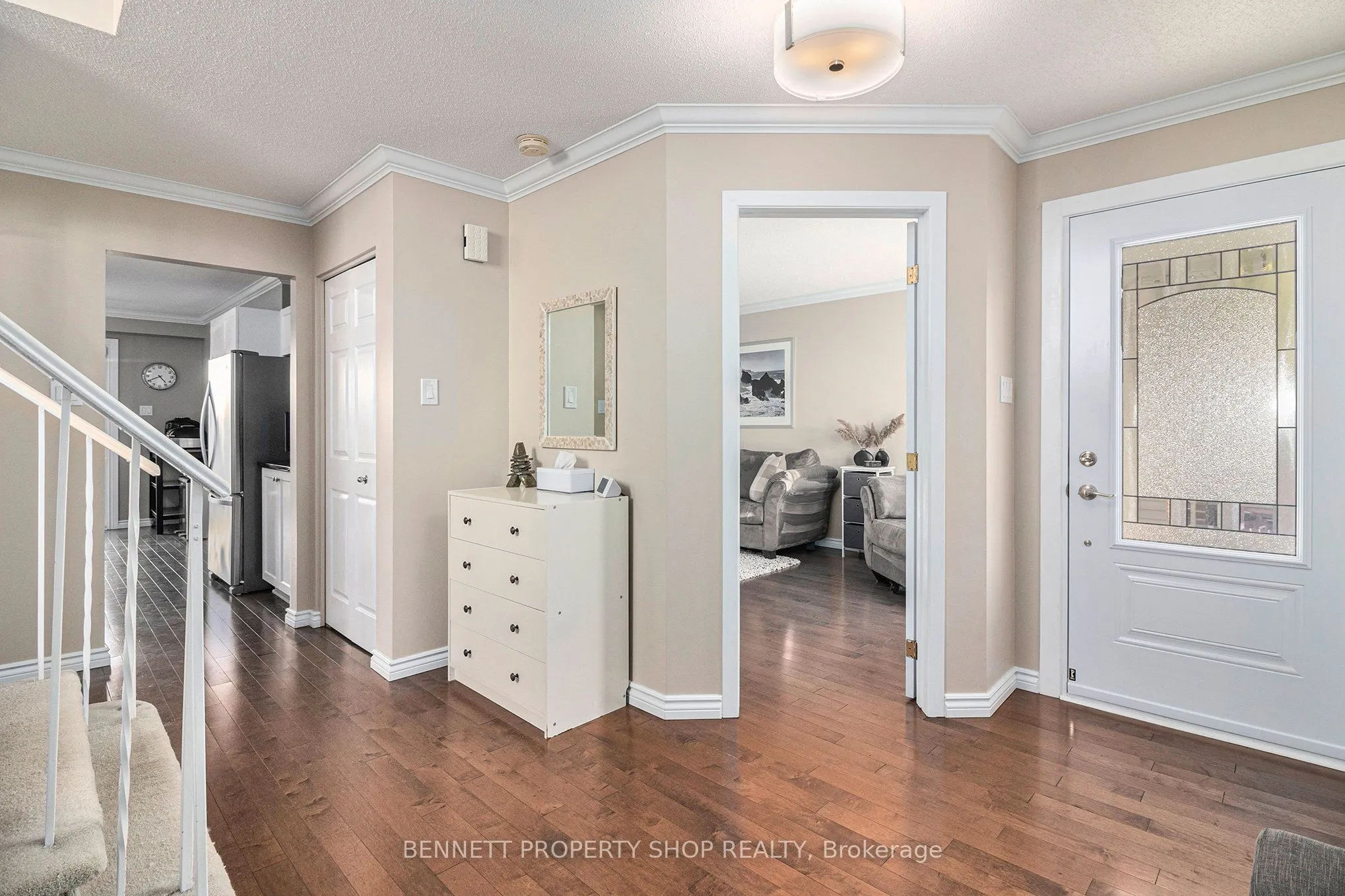 1865 Leclair Crescent