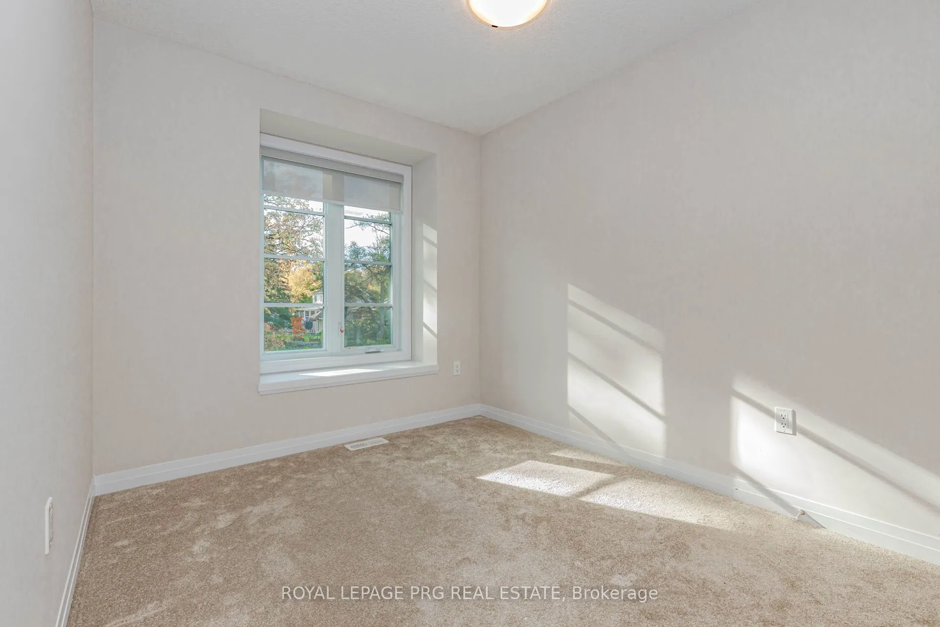 143 Elgin Street S, #6