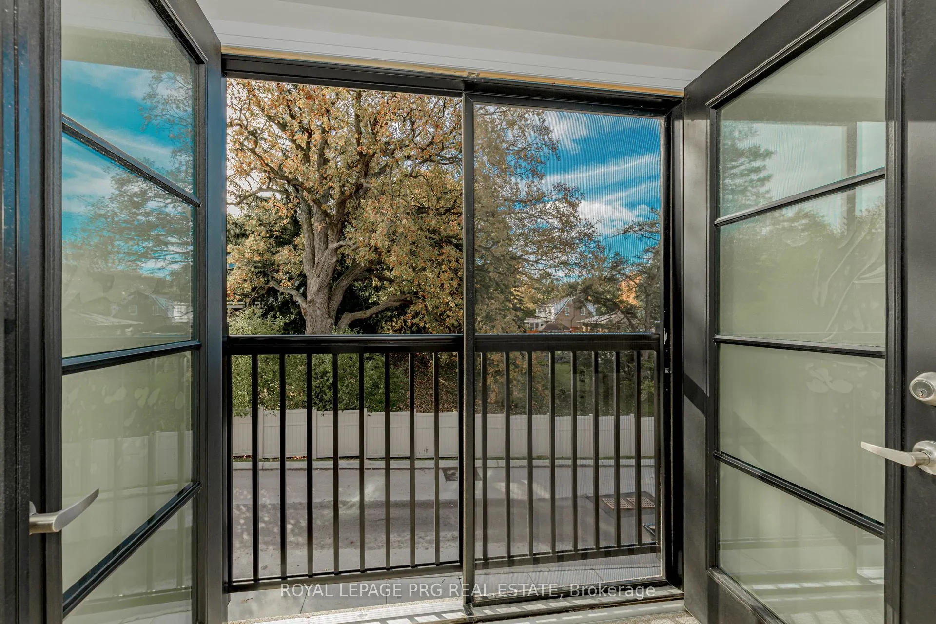 143 Elgin Street S, #6