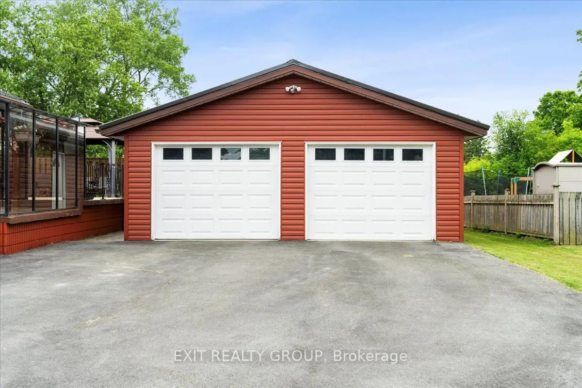 29 Barry Road