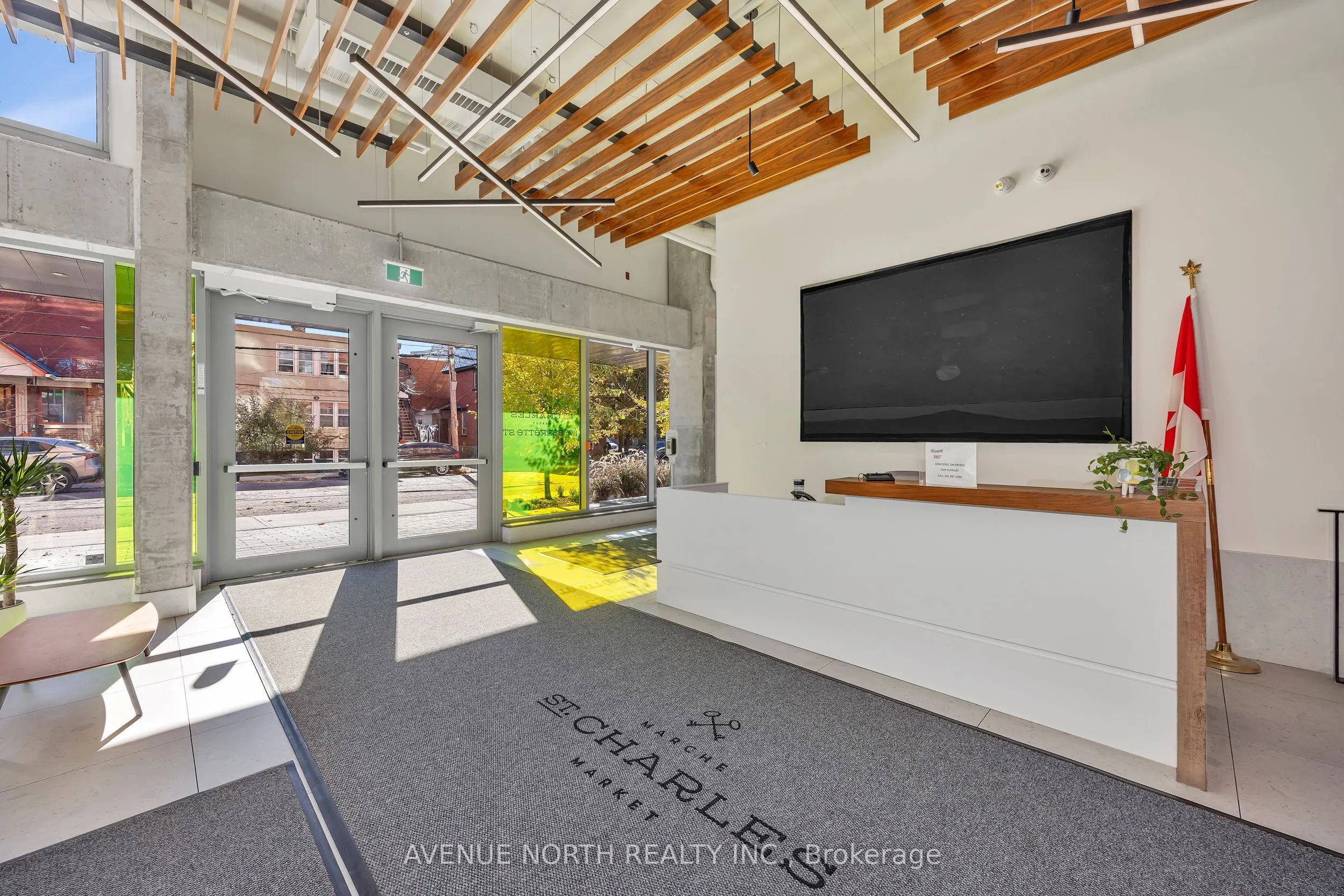 135 Barrette Street, #101