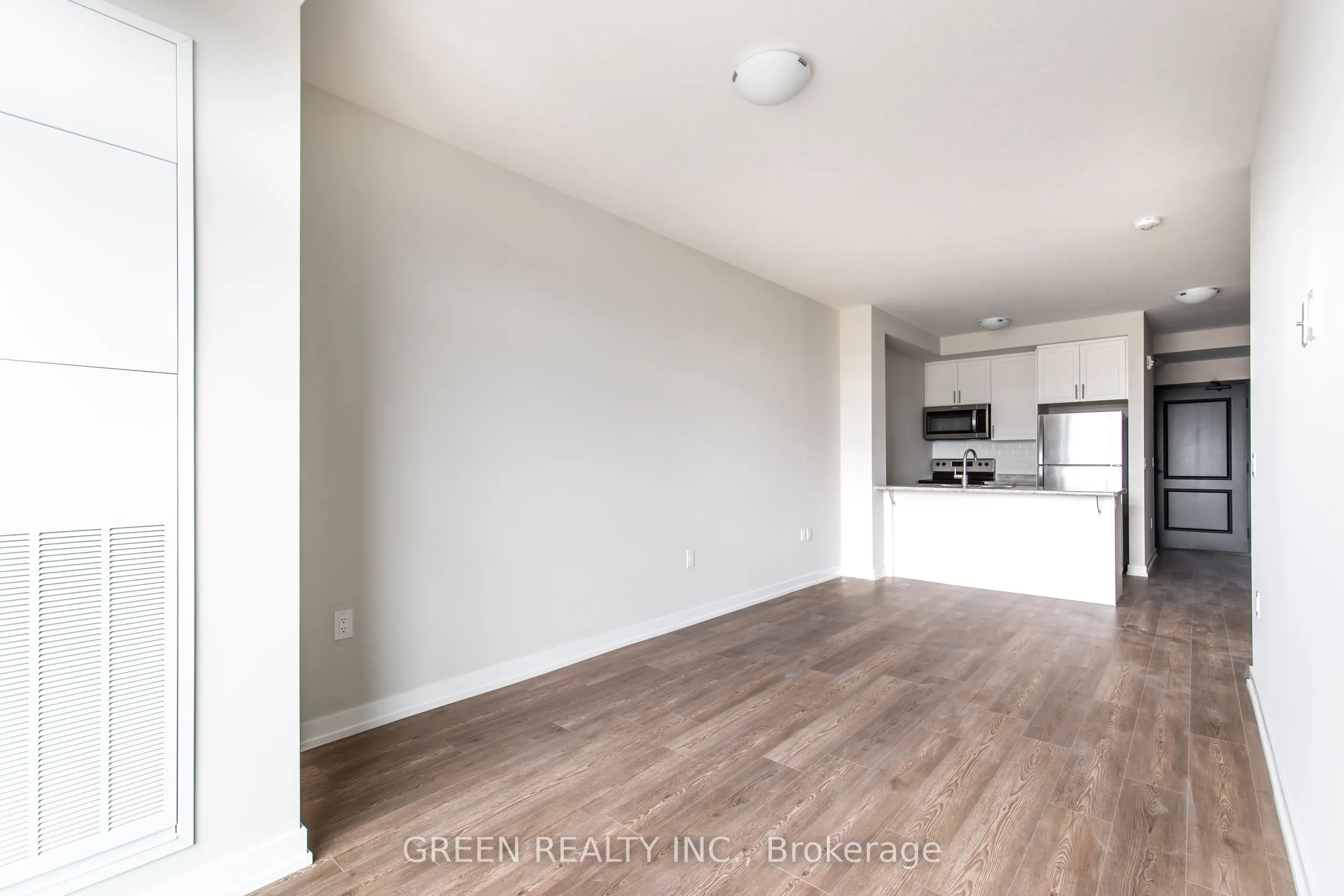 870 Queenston Road, #1411