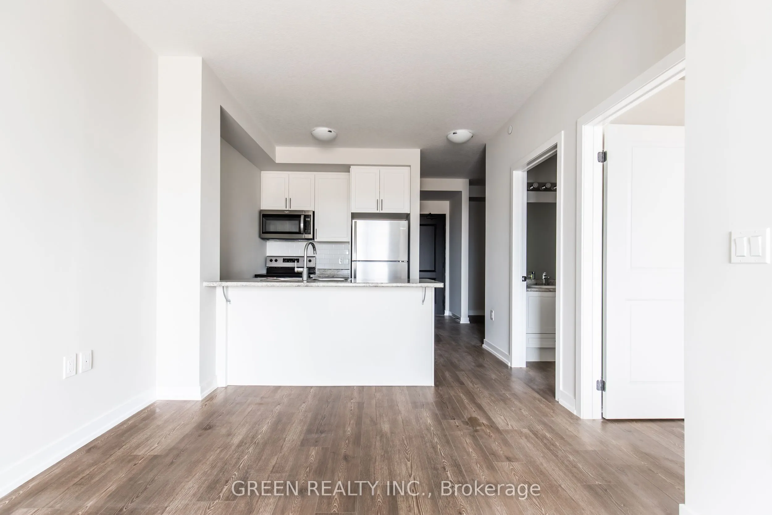 870 Queenston Road, #1411