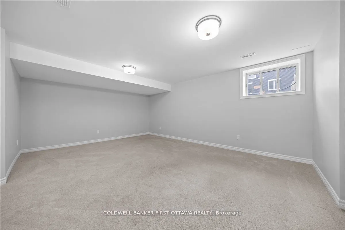 505 Sonmarg Crescent