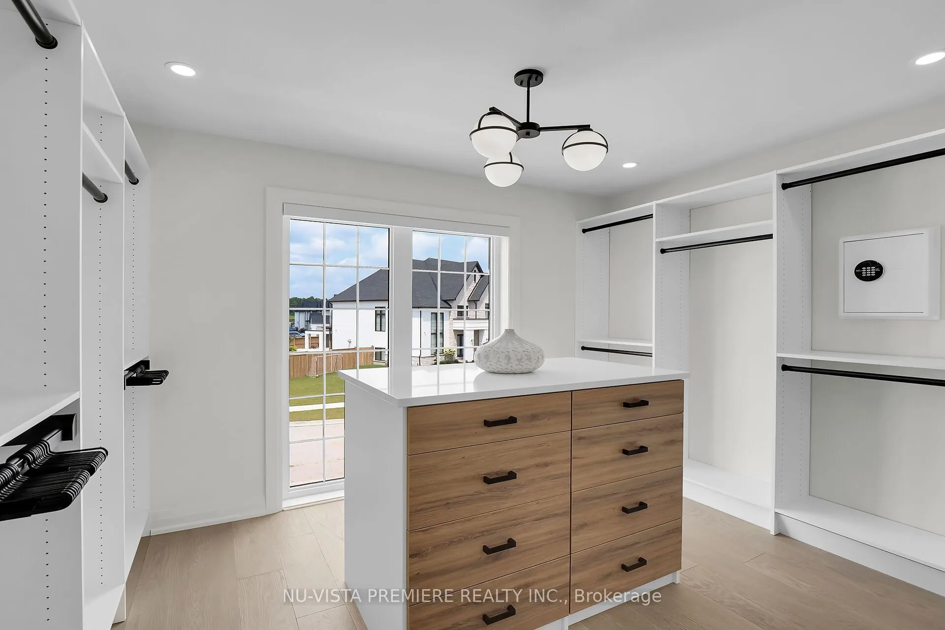 7301 Silver Creek Circle