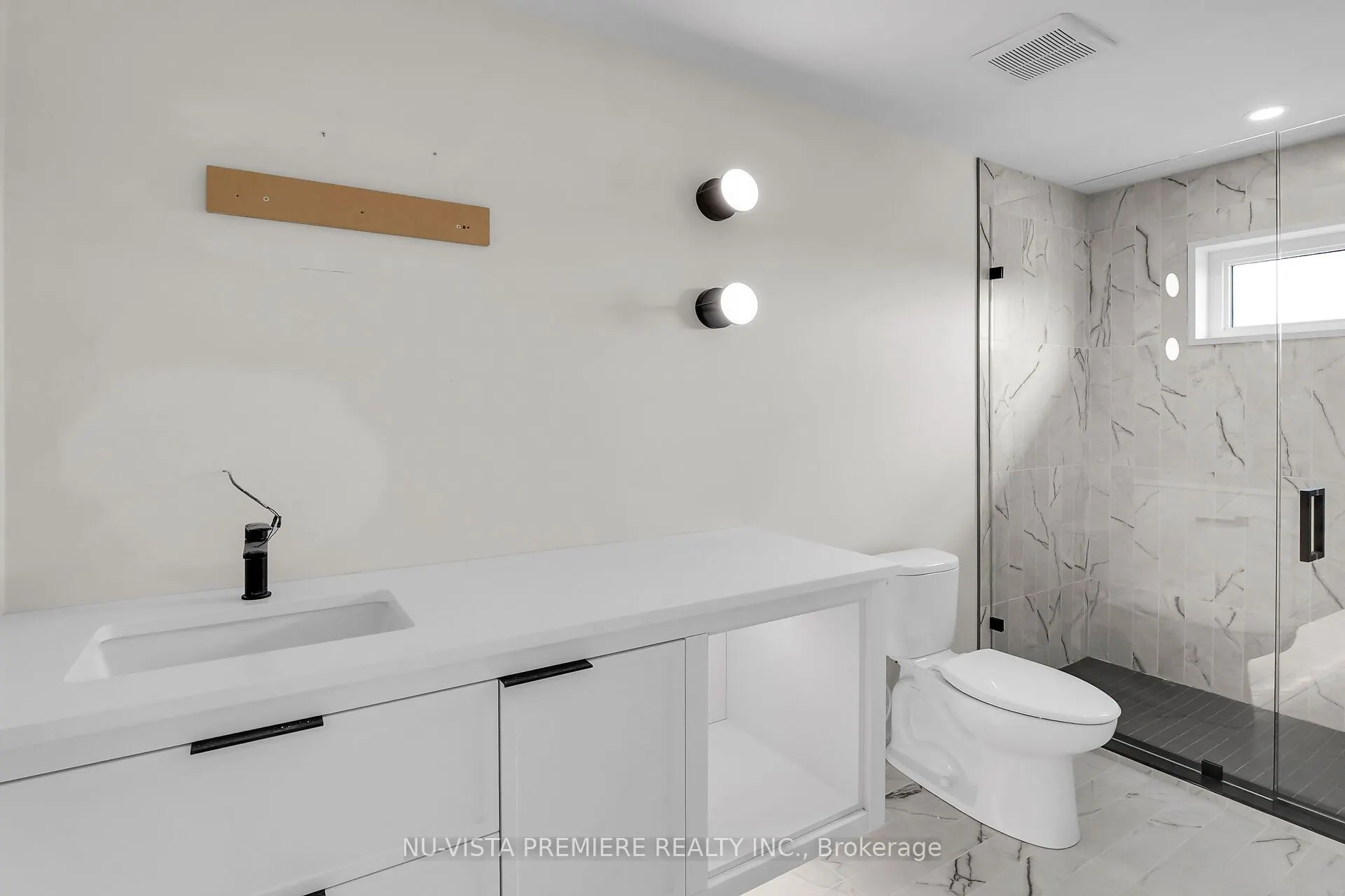 7301 Silver Creek Circle